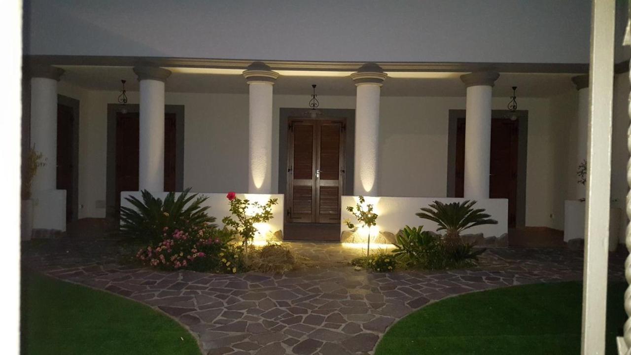 Le 7 Sorelle Lipari  Exteriör bild