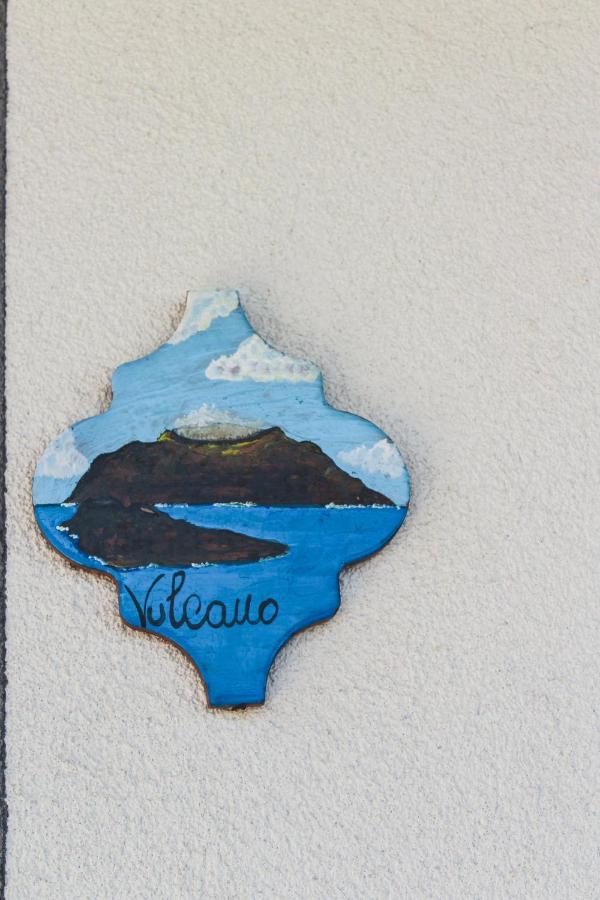 Le 7 Sorelle Lipari  Exteriör bild